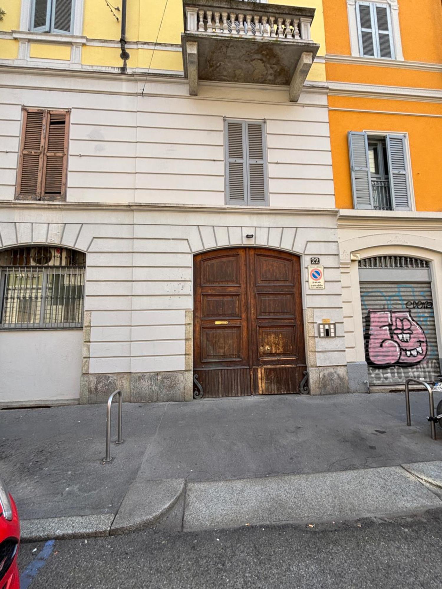 La Vecchia Milano-Les Nubles Vannucci - Il Ballatoio E Il Cortile Eksteriør billede